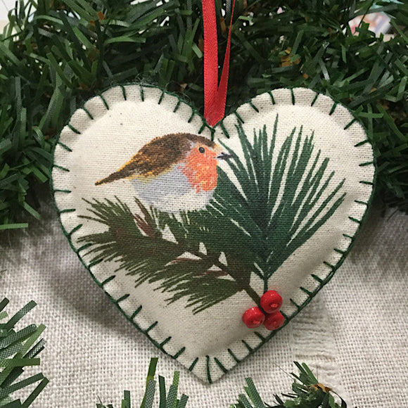 Robin heart Christmas decoration 