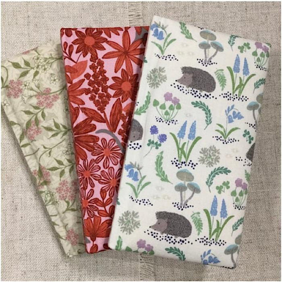 2025 Slim Diary / Fabric Covered Floral Planner / Week To View