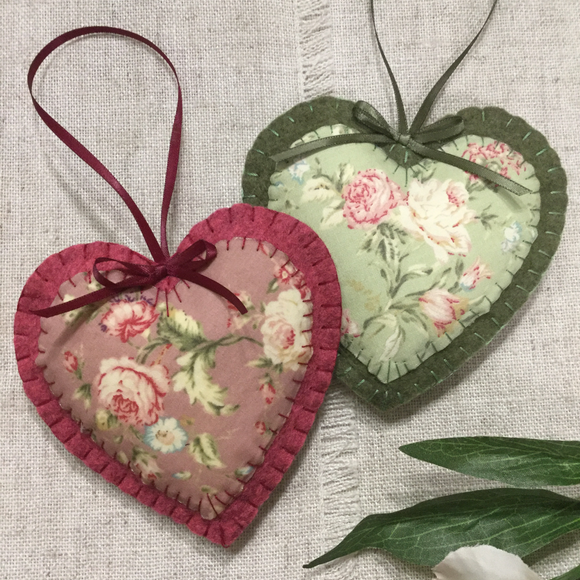 Rose Aromatherapy Scented Felt Heart - Little Bun Designs UK